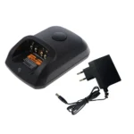 Зарядний пристрій PMLN 4226 до портативних радіостанцій Motorola DP4400/4600/4800/R7/R7A